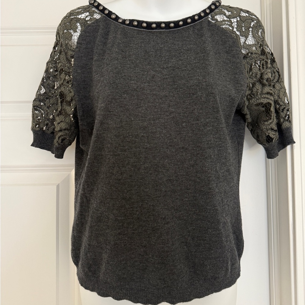 Like New Authentic Alberta Ferretti 100% Virgin Wool Top w Macramé Lace Sleeves